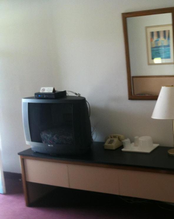 Budget Inn Wrightstown Екстериор снимка