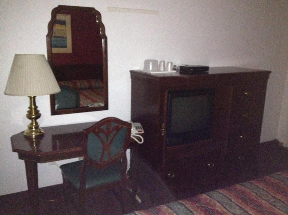 Budget Inn Wrightstown Стая снимка